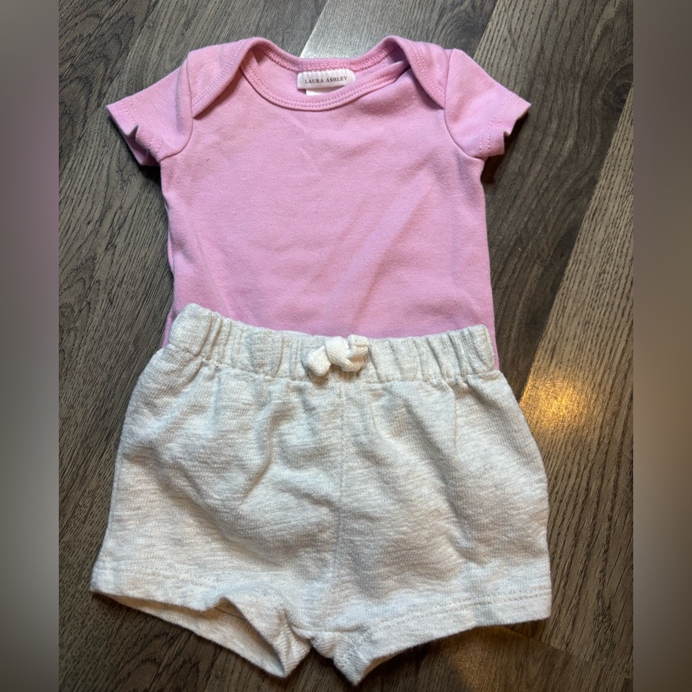 Laura Ashley Purple and Grey Shorts Outfit